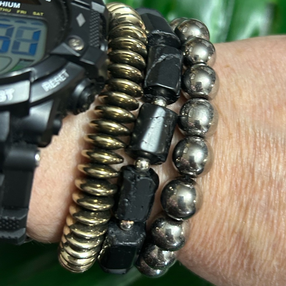 chunky HEMATITE 10mm high quality handmade beaded bracelet